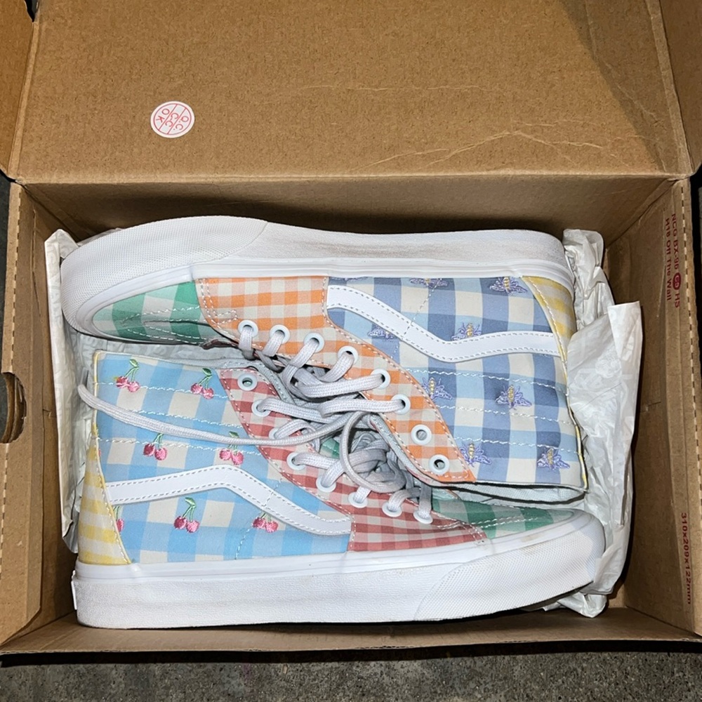 Cute Spring Vans Only Worn Once - image 1